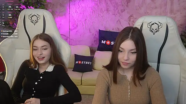 Snapshot of Beatrice_054 chatting on December 25, 2024, 12:15 pm Beatrice 054 online show from December 25, 2024, 12:15 pm