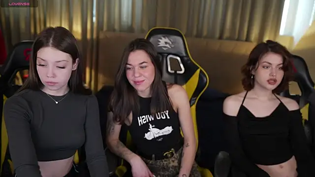 Snapshot of Beatrice_054 chatting on January 29, 2025, 12:45 pm Beatrice 054 online show from January 29, 2025, 12:45 pm