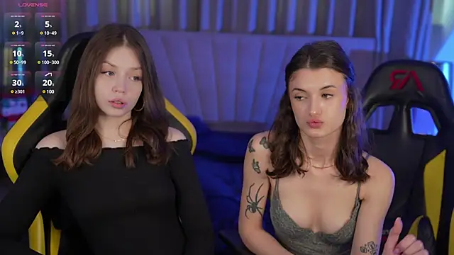 Snapshot of Beatrice_054 chatting on February 10, 2025, 12:18 pm Beatrice 054 online show from February 10, 2025, 12:18 pm