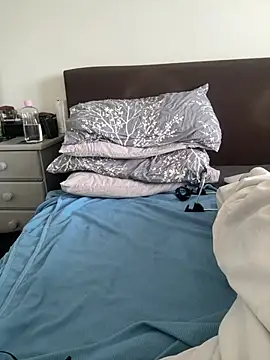 maturemale2024 online show from April 6, 2026, 7:20 am