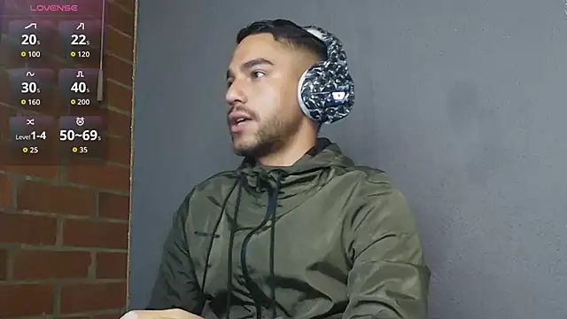 Leandro valenzuela online show from March 31, 2026, 9:43 am