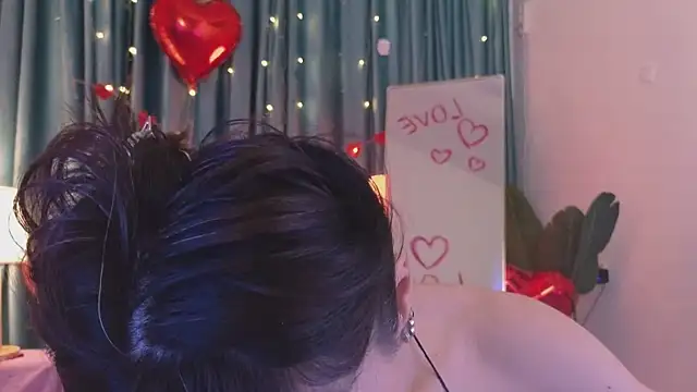 AudreyMell online show from February 11, 2025, 6:22 pm