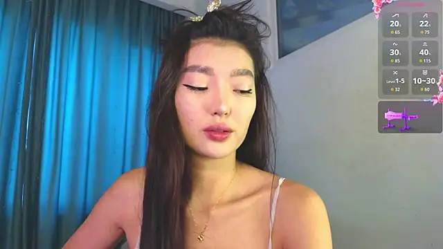 AudreyMell online show from May 21, 2026, 5:25 am