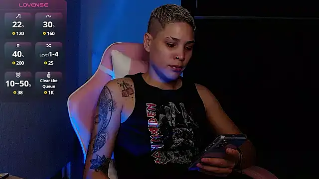 Charlee pink online show from December 10, 2024, 12:50 am