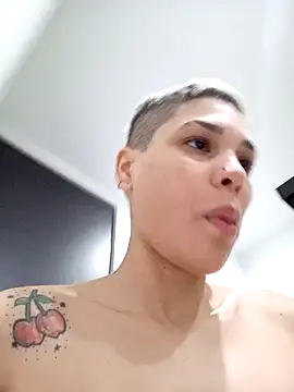 Charlee pink online show from December 15, 2024, 11:53 pm