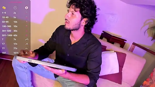 Snapshot of Nicholasrodrii chatting on January 6, 2025, 10:37 pm Nicholasrodrii online show from January 6, 2025, 10:37 pm