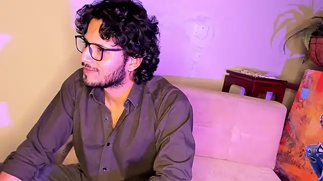 Snapshot of Nicholasrodrii chatting on January 15, 2025, 11:08 pm Nicholasrodrii online show from January 15, 2025, 11:08 pm