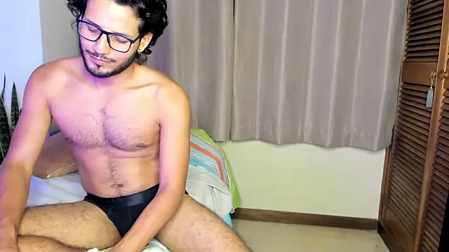 Snapshot of Nicholasrodrii chatting on January 23, 2025, 1:30 am Nicholasrodrii online show from January 23, 2025, 1:30 am