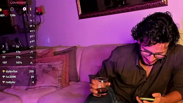 Snapshot of Nicholasrodrii chatting on January 29, 2025, 2:30 am Nicholasrodrii online show from January 29, 2025, 2:30 am