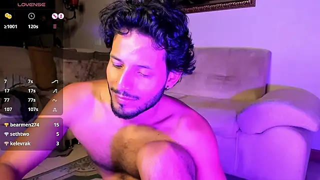 Snapshot of Nicholasrodrii chatting on February 2, 2025, 3:43 am Nicholasrodrii online show from February 2, 2025, 3:43 am