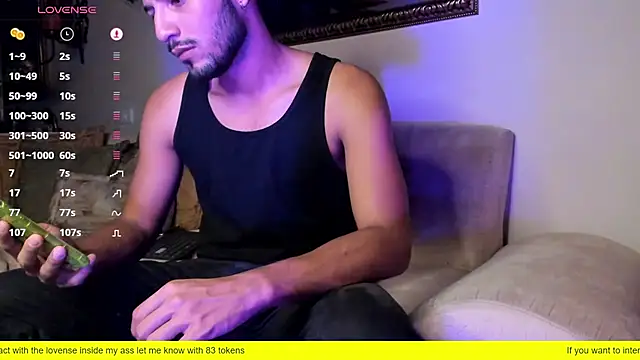 Snapshot of Nicholasrodrii chatting on February 8, 2025, 10:29 am Nicholasrodrii online show from February 8, 2025, 10:29 am