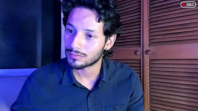 Snapshot of Nicholasrodrii chatting on September 16, 2025, 12:11 am Nicholasrodrii online show from September 16, 2025, 12:11 am