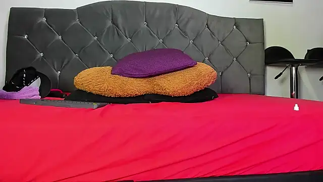 Snapshot of louis_bcasta1 chatting on September 10, 2025, 7:25 pm louis bcasta1 online show from September 10, 2025, 7:25 pm