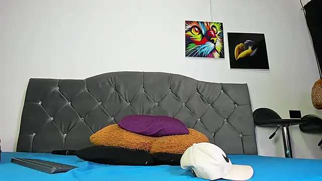 Snapshot of louis_bcasta1 chatting on September 11, 2025, 7:14 pm louis bcasta1 online show from September 11, 2025, 7:14 pm