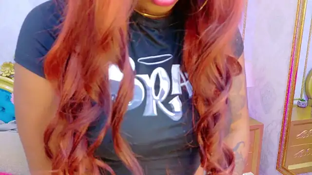 Snapshot of SalomeRestrepo chatting on October 10, 2025, 4:22 am SalomeRestrepo online show from October 10, 2025, 4:22 am