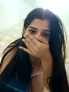 aaliya bhattt online show from December 31, 2024, 11:31 am