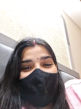 aaliya bhattt online show from October 31, 2025, 7:31 am