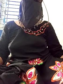 Snapshot of RaselKg chatting on January 7, 2026, 5:21 am RaselKg online show from January 7, 2026, 5:21 am