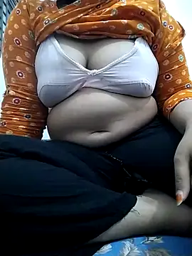 Snapshot of RaselKg chatting on February 22, 2026, 2:26 pm RaselKg online show from February 22, 2026, 2:26 pm