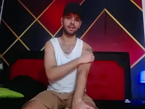 CindyandCarlo online show from February 28, 2025, 7:14 pm