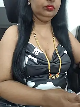 Deepthi Mysore online show from November 9, 2025, 11:25 pm