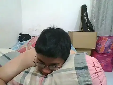 shyboymasturbation online show from January 4, 2025, 6:09 pm