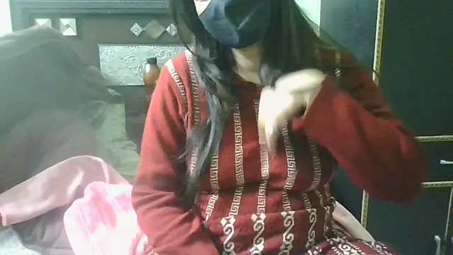 couplesuni online show from January 17, 2025, 11:06 am