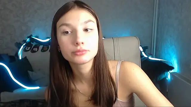 AnaHoney online show from December 19, 2024, 9:51 am