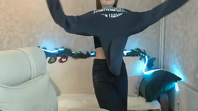 AnaHoney online show from January 17, 2025, 10:11 am