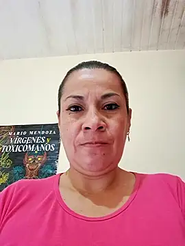 Snapshot of Zaralu_ chatting on April 28, 2026, 1:16 pm Zaralu online show from April 28, 2026, 1:16 pm