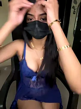 Snapshot of Aakanshaa__ chatting on December 2, 2025, 3:34 am Aakanshaa online show from December 2, 2025, 3:34 am