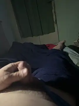 Snapshot of VerylittleDICK11 chatting on October 2, 2025, 8:05 pm VerylittleDICK11 online show from October 2, 2025, 8:05 pm