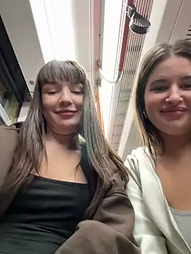 Sophie Avory online show from February 21, 2025, 6:59 pm