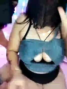 Snapshot of Romayssae_Ali-Arabic chatting on January 19, 2025, 6:53 pm Romayssae Ali-Arabic online show from January 19, 2025, 6:53 pm