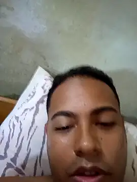 Snapshot of AlkalineCalmness chatting on November 12, 2025, 6:30 pm AlkalineCalmness online show from November 12, 2025, 6:30 pm