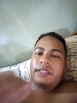 Snapshot of AlkalineCalmness chatting on November 14, 2025, 8:40 pm AlkalineCalmness online show from November 14, 2025, 8:40 pm