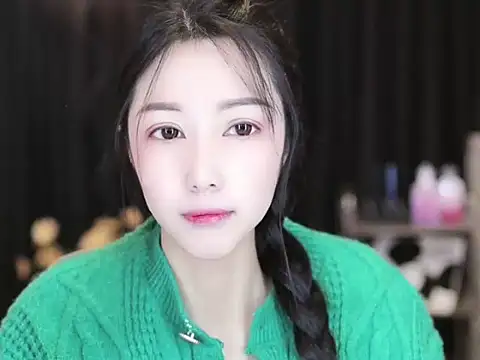 Nuyoah-77 online show from January 7, 2025, 4:29 am