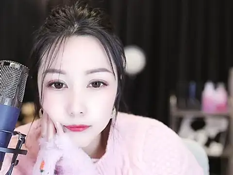 Nuyoah-77 online show from January 12, 2025, 2:19 pm