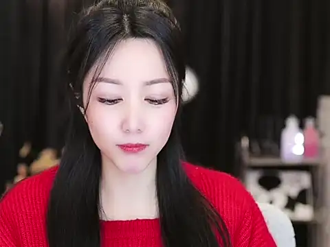 Nuyoah-77 online show from February 14, 2025, 3:58 pm