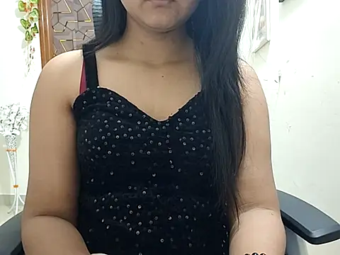 GoldnessAishu online show from November 13, 2025, 5:45 pm