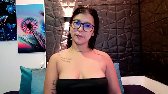 graceymilf666 online show from February 3, 2026, 12:10 pm