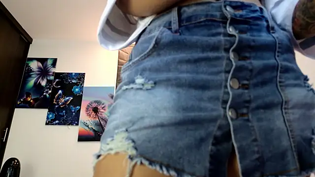 graceymilf666 online show from February 19, 2026, 12:12 pm