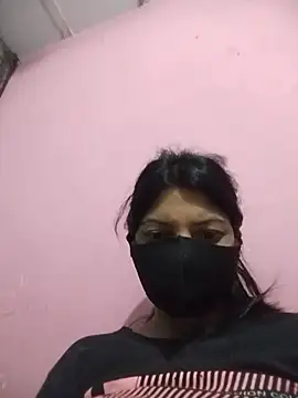 Hotty-Divya online show from May 24, 2026, 2:33 pm