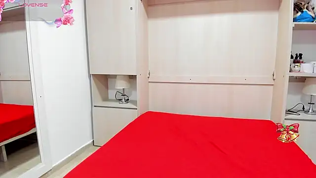 EmilyyStuart online show from January 29, 2025, 3:33 am