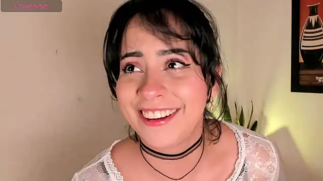 adriannyp 1 online show from April 15, 2026, 3:13 am