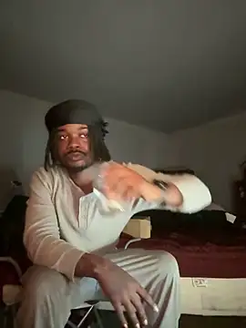 SluttyLyfe4L online show from February 2, 2026, 9:35 pm