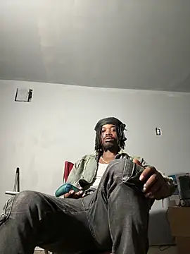 SluttyLyfe4L online show from February 18, 2026, 5:09 pm