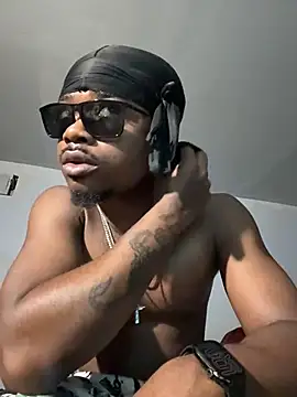 SluttyLyfe4L online show from May 23, 2026, 10:14 pm