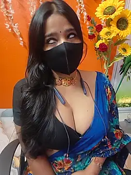 Snapshot of Sony-Model chatting on May 17, 2026, 9:28 am Sony-Model online show from May 17, 2026, 9:28 am
