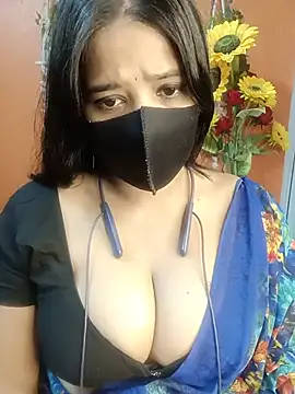 Snapshot of Sony-Model chatting on June 8, 2026, 9:42 am Sony-Model online show from June 8, 2026, 9:42 am